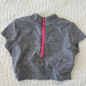 NWOT bombshell sportswear zipper top gray w hot pink zipper